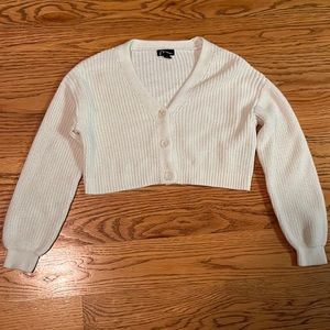 Art class cream cropped sweater size M 7/8